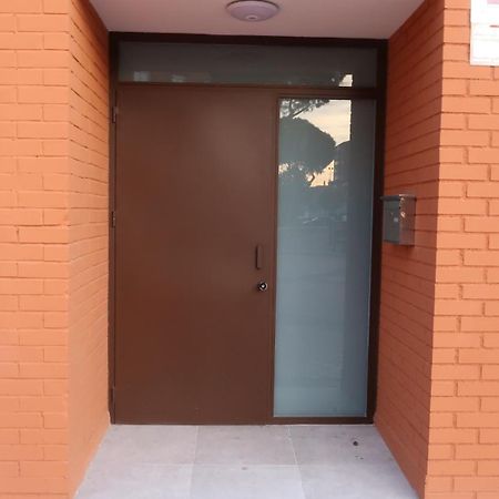 Ama Madrid Metropolitano 17 Apartment Exterior foto